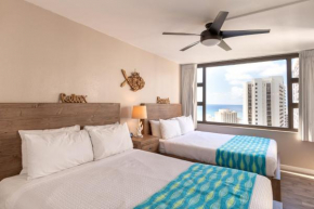 Deluxe 32nd Floor Condo - Gorgeous Ocean Views, Free Wifi & Parking!